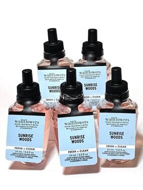 SUNRISE WOODS Wallflowers